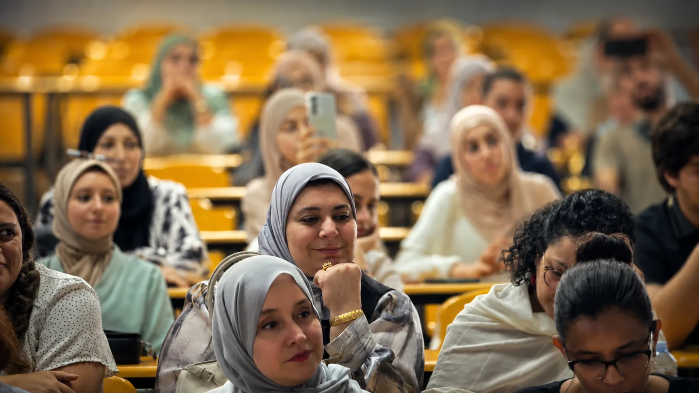 Participants à une rencontre de l’École