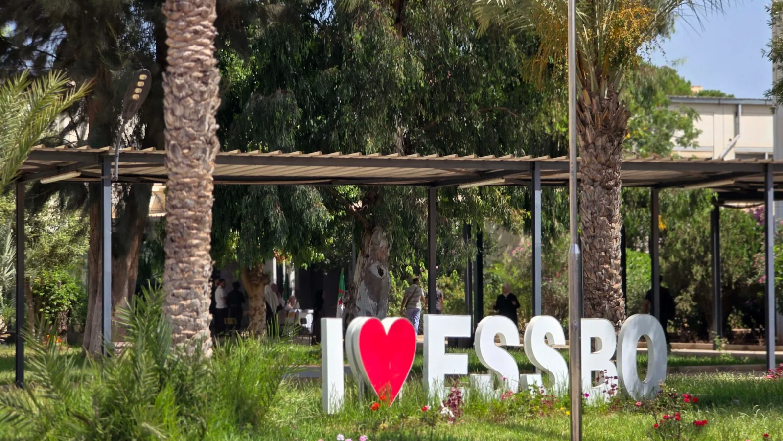 Les espaces extérieurs du campus ESSBO